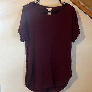 Oversized super comfy Matty shirt.